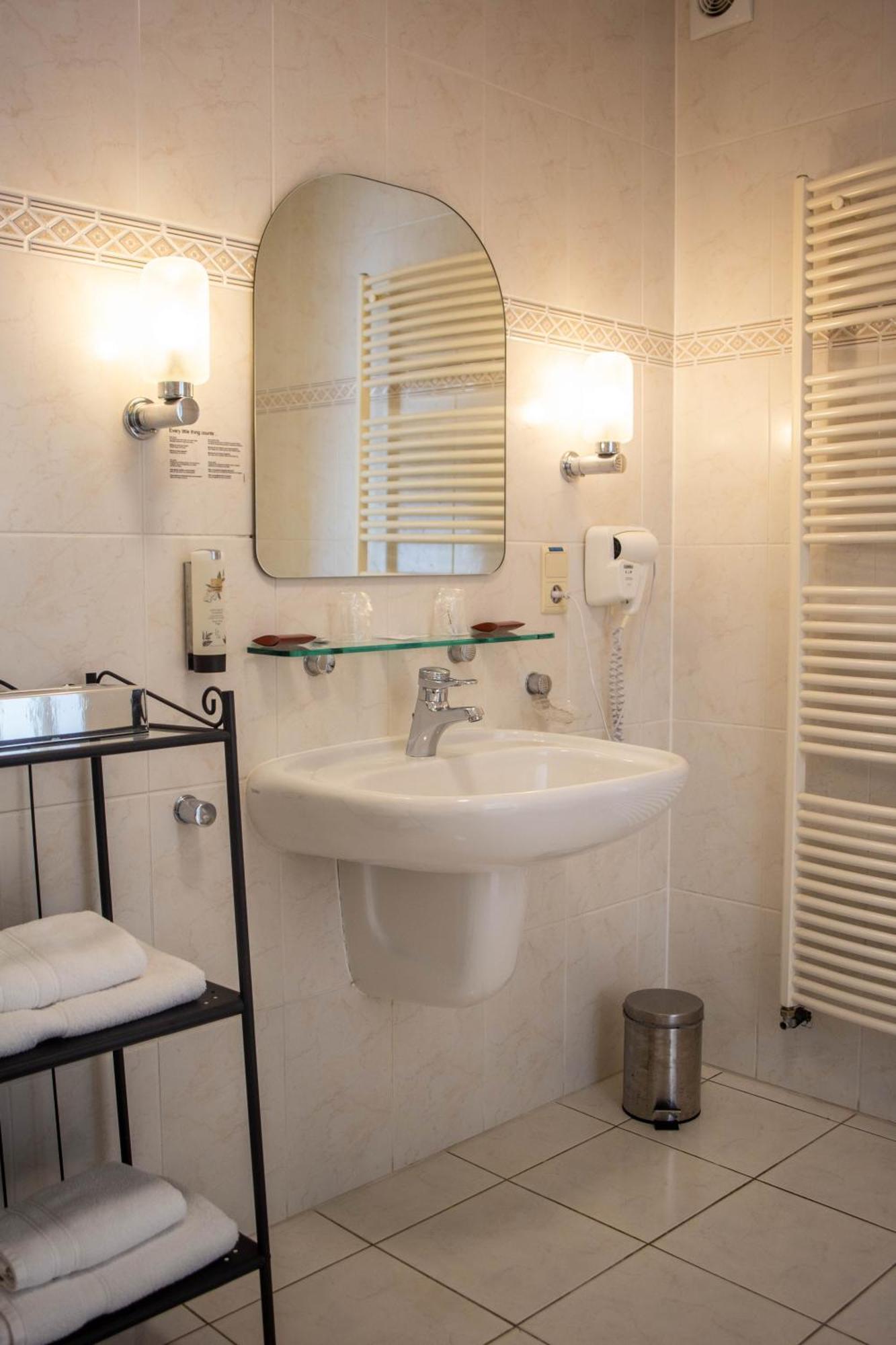 Hof De Draeck Bed & Breakfast Teuven المظهر الخارجي الصورة